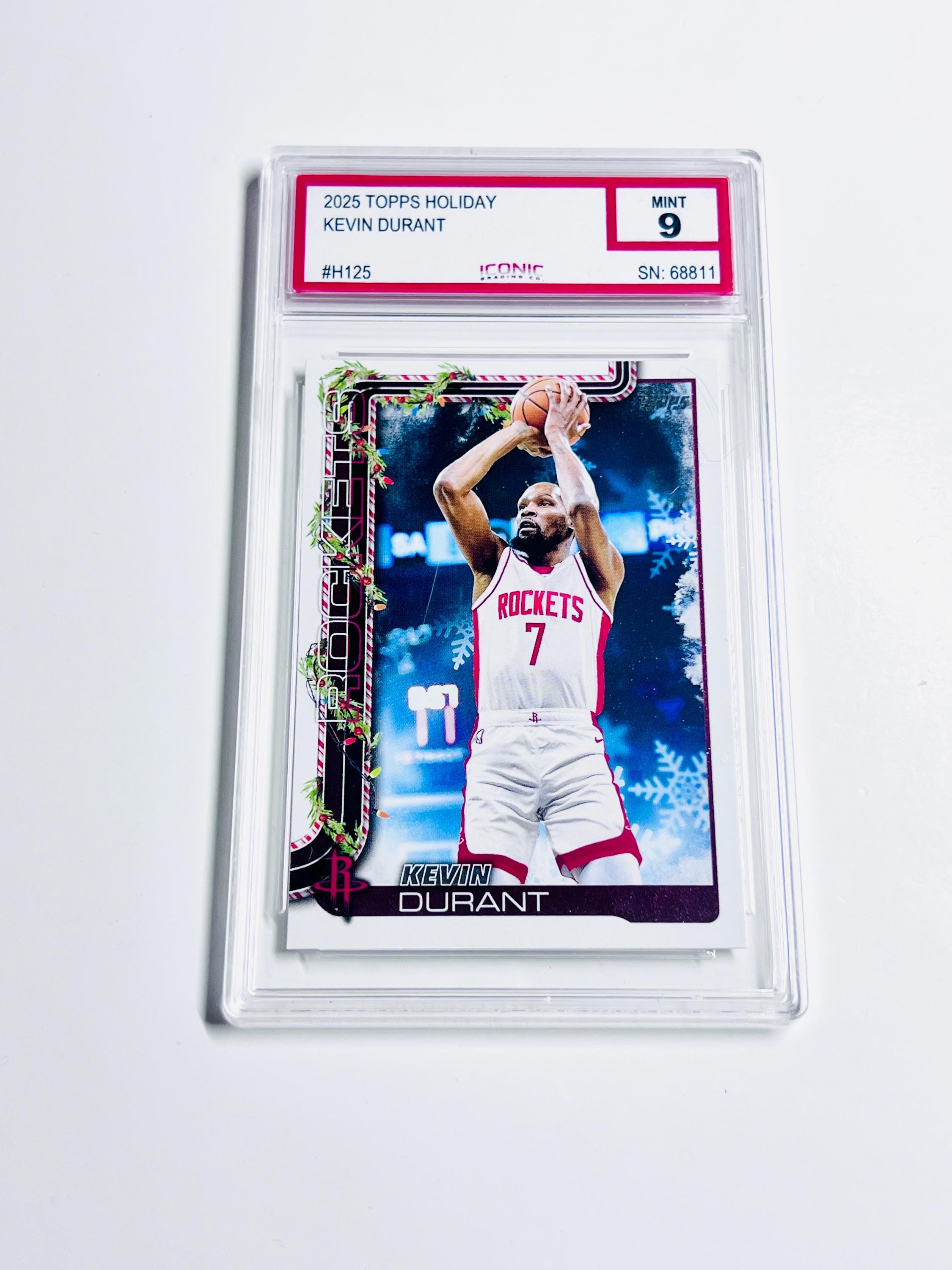 GRADED KEVIN DURANT 2025 Topps Holiday #H125 Houston Rockets Card