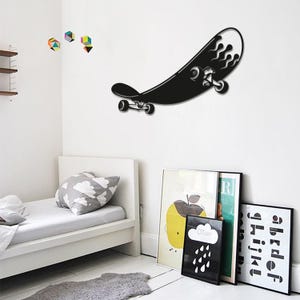 Skateboard Metal Wall Art, Metal Wall Hangings, Modern Metal Gift, Skateboard Decor, Wall Art for Teen, Home Decor,Wall Decor, Birthday Gift