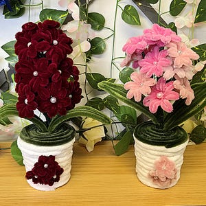 Velvet Pipe Cleaner Flower Pot, Pearl Centre Hyacinth Arrangement, Everlasting Artifical Plant, Aesthetic Room Decor Gift
