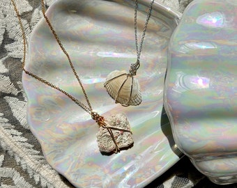 Seashell pendant gold chain necklaces mermaid core summer vibes jewelry