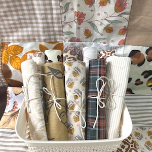 Braune Stoffreste für einzigartige Projekte – für kreatives Nähen in Brauntönen – Erdtönen – zur Herstellung von Kleidung und Decken.