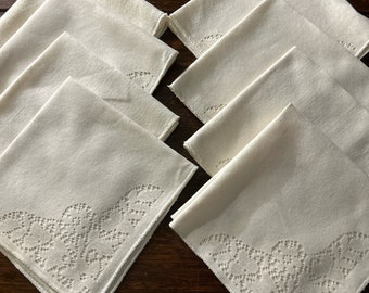 Set of 8 Poly/Cotton Napkins in Light Beige with Cutout Floral Design Measures 16" Square Never Used