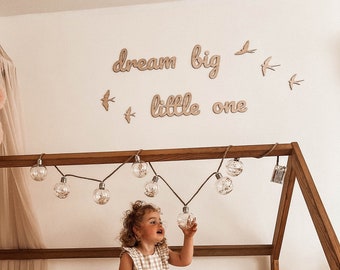 Dream Big Little One Wandschild aus Holz: Laser Cut