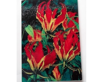 Lily glass cuttingboard, gloriosa lily glass, lilyglass, lily art, gloriosa lily art, lily gift, flower gift