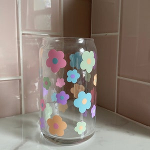 16oz Daisy Cup, Colorful Daisy Iced Coffee Cup, Retro Flower Cup, Daisy Beer Can Glass Cup, Aesthetic Glass Cup, Coffee Lover Gift