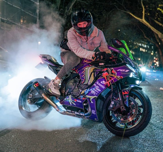 Custom R1 Wrap R1 Custom Wrap