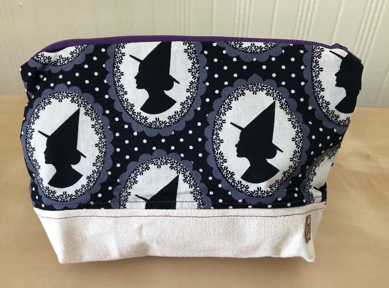 Witchy Zipper Bag