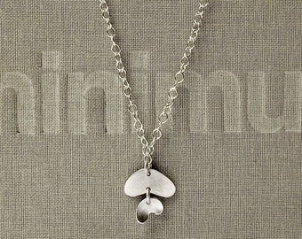 Charlotte aesthetic necklace pendant, dainty squiggly everyday trendy necklace | Trendy minimalist necklace chain for modern jewelry lovers