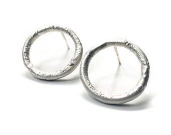 Contemporary Raw Hoop Earrings – Minimal Rustic Circle Design – Modern & Unique Asymmetric Earrings - Cool Aesthetic Jewelry