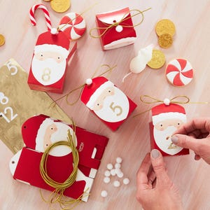 Rote Weihnachts-Adventskalenderschachteln, Nikolaus-Weihnachts-Adventskalender, Adventskalender selber basteln, Countdown bis Weihnachtsadventsschachteln leer
