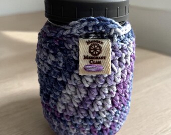 Handmade Crocheted Mason Jar Cozy – Insulated Pint Jar Sleeve with Handle, Reusable Drink Carrier