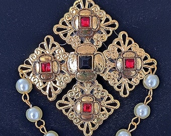 Handmade Tudor Brooch, Renaissance Jewelry, Medieval Jewelry, Medieval Brooch, Bodice Brooch,  Historical Jewelry Designs
