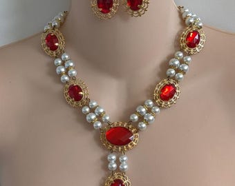 Red Gold Filigree Setting Necklace, Medieval Renaissance Jewelry, Czech Glass Pearls, Beads