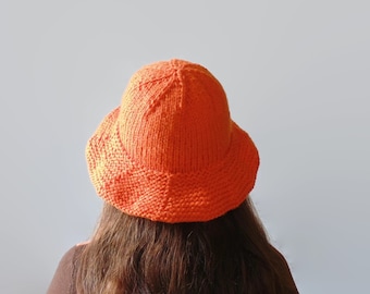 Bucket Hat Hand Knitted in Neon Orange Chunky Wool, Cloche Flapper Woman Hat