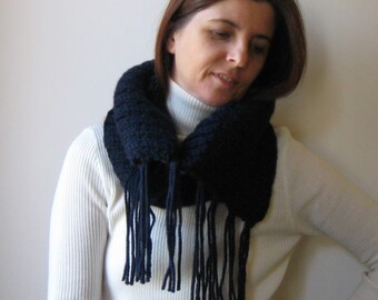 Navy Blue Chunky Ribbed Snood, Hand Knitted Soft Wool Blend Cowl with Fringes, Cozy Winter Accessory, Thoughtful Christmas Gift