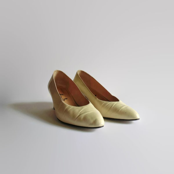 zayla heels in ivory leather