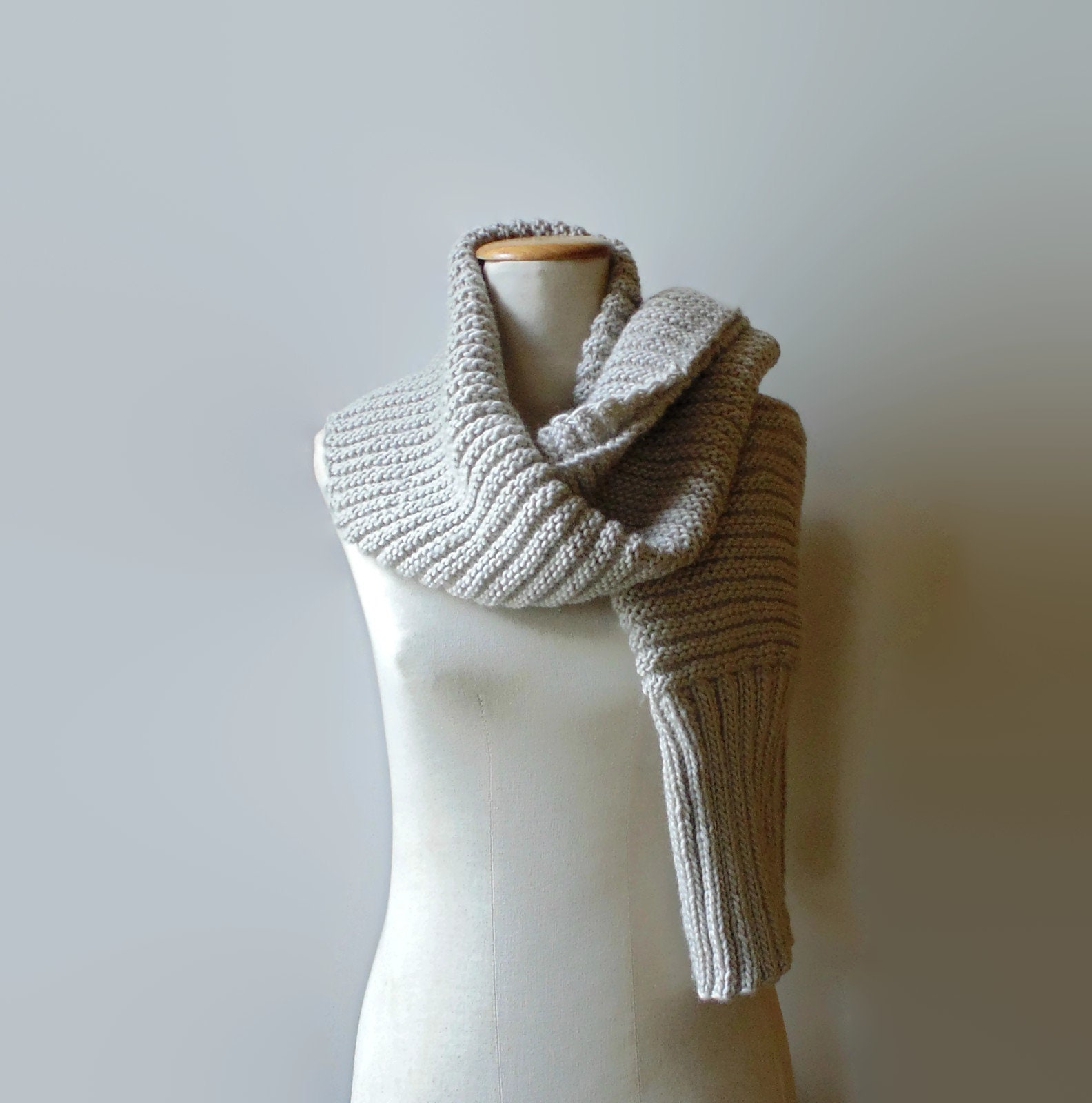 Winter Scarf Hand Knitted in Light Gray Merino Wool | Etsy