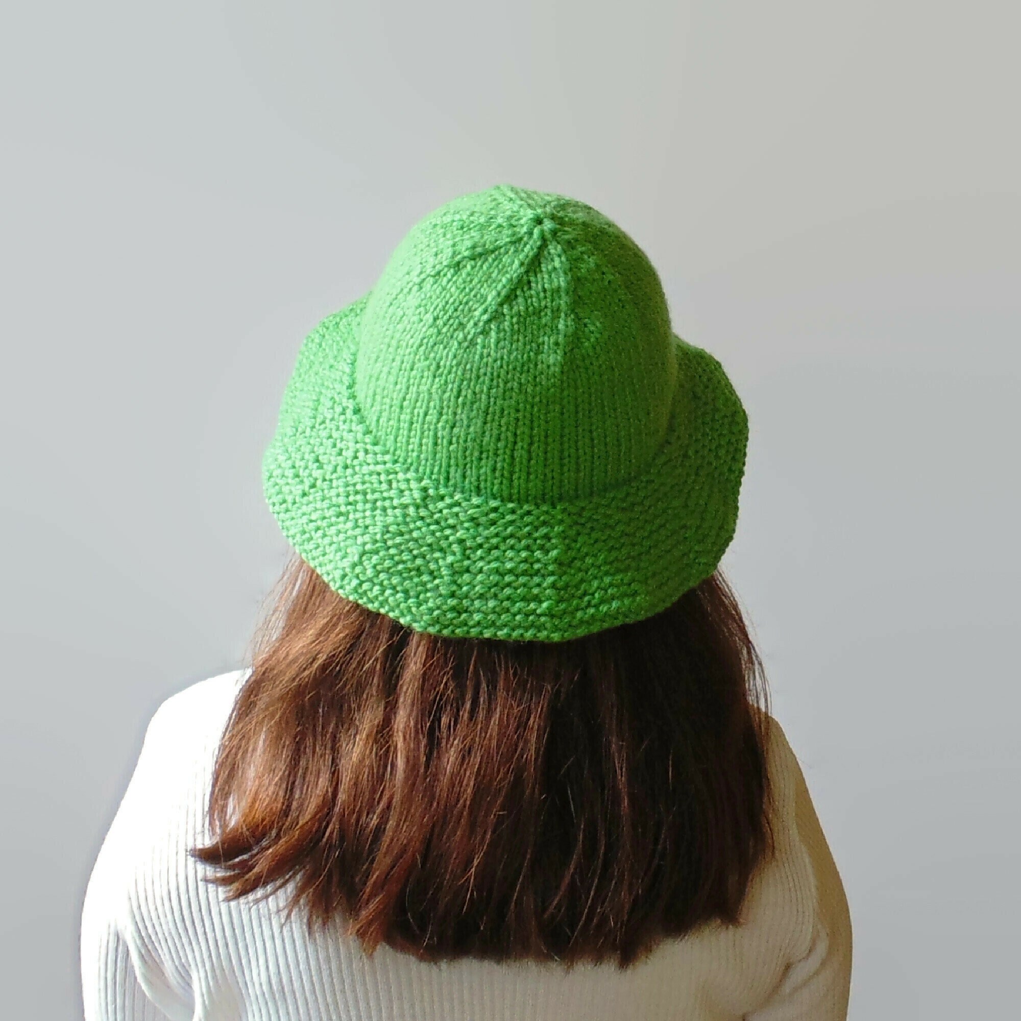 Apple Green Bucket Hat Hand-knitted 