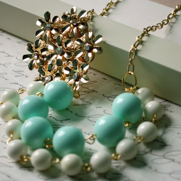 Asymmetrical Golden Flower Cluster Necklace Buy 3 Get 1 Free