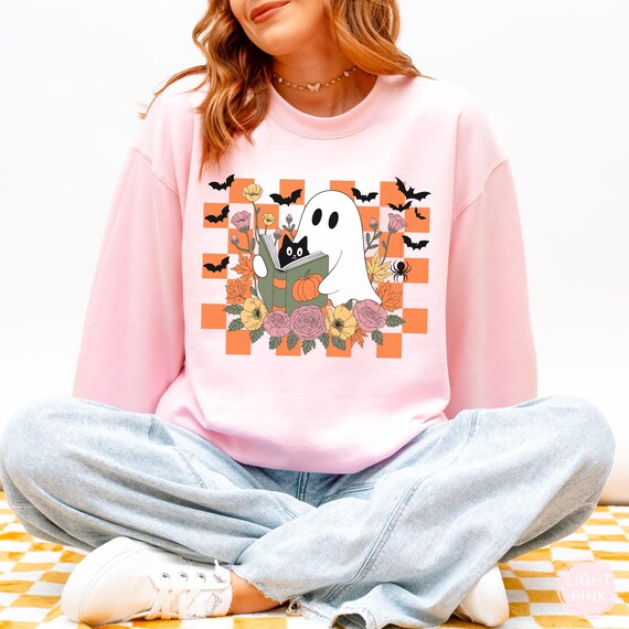 Retro Ghost Reading Sweatshirt: Halloween Cat Librarian Style