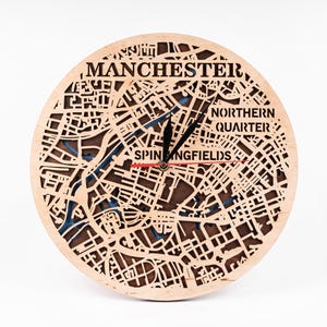 Manchester City SVG, Reino Unido, Arte en madera en capas, Reloj listo para láser, Plantillas de corte CNC, Archivos digitales para Cricut, Proyectos Xtool