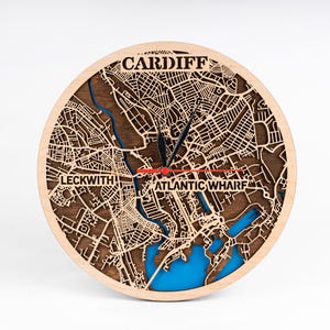 Ville de Cardiff, carte en bois en couches, Pays de Galles SVG, découpe laser 3D, art du Royaume-Uni, téléchargement numérique ai cdr svg, projets Glowforge