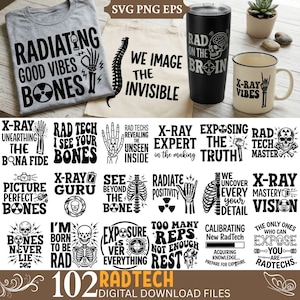 Könnte beinhalten: Eine digitale Sammlung von 102 Grafikdesigns mit Skelett-, Totenkopf- und Strahlungssymbolen sowie Texten wie Radiating Good Vibes, We Image The Invisible, Rad On The Brain und X-Ray Vibes, präsentiert auf einem T-Shirt, einer Tasche und Tassen.