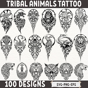 Puede incluir: Diseños de tatuajes de animales tribales en blanco y negro. La imagen presenta varias ilustraciones de animales, como un dragón, un gorila, un león y un búho. El texto "TRIBAL ANIMALS TATTOO" y "100 DESIGNS" se muestran. La imagen también incluye "SVG-PNG-EPS".