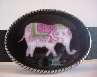 Belt Buckle - Pink Elephants - Oval Wearable Art