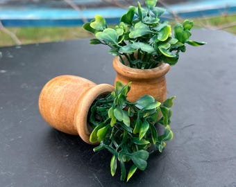 Model Horse Oak Brush Pots for Performance or Barn Accessories