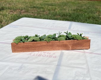 Traditional Scale Oak-Stained Flower Box – Handmade Model Horse Props, Barn Accessories