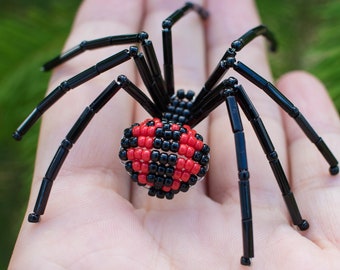 Black & Red Garden Spider | Creepy Beaded Ornament | Nature Garden Decor