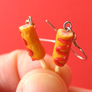 Corn dog necklace Clearance