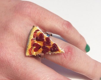 Heart Pepperoni Pizza Ring