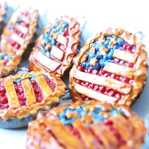 4TH of July Pie Necklace - American Pie - Pie Necklace - Cherry Pie - Blueberry pie - Stars and Stripes - Fourth of July