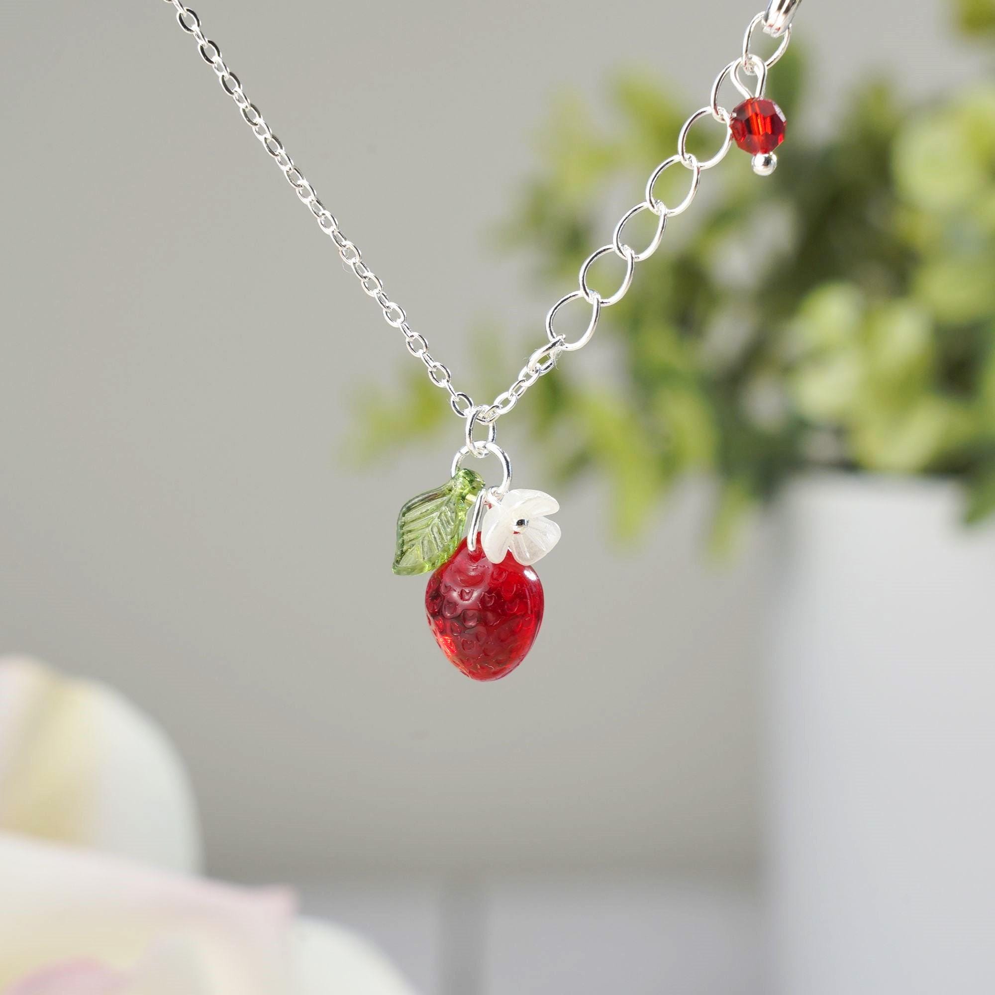 Strawberry necklace - Etsy 日本 