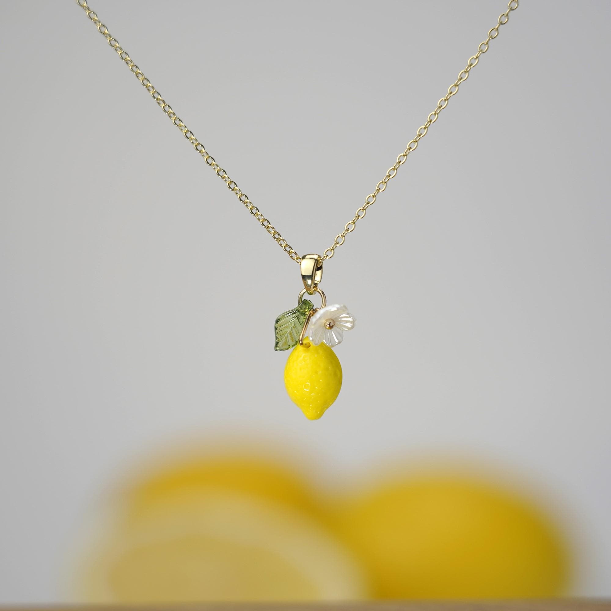 [韓国の人気ジュエリー] 925 silver. Lemon necklace Lemon Quartz Pendant, 925 Sterling Silver, Yellow Color