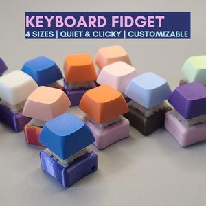 Custom Keycap Keychain Fidget Toy Sensory Tool Stress Friendly Keyboard Switch Clicky Button Mechanical Enthusiast Gift Adult Ergonomic