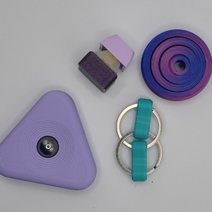 Desk Accessories for Office Toys Portable Fidget Toys 3D Printed Fidgets Stocking Stuffers Clicky Fidgets Mechanical Keyboard Fidget Key Switch Fidget