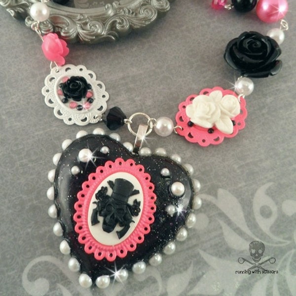 GLAM LOLITA COUTURE - Rococo Charm Necklace