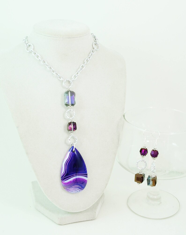 Dragon Vein Princess Purple Agate with Czech beads and Earrings