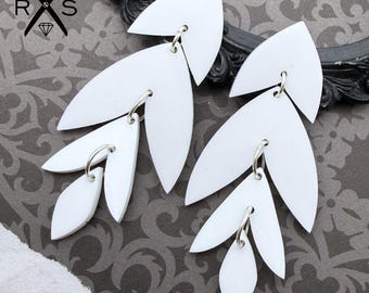 Rio Dangles in Bright White