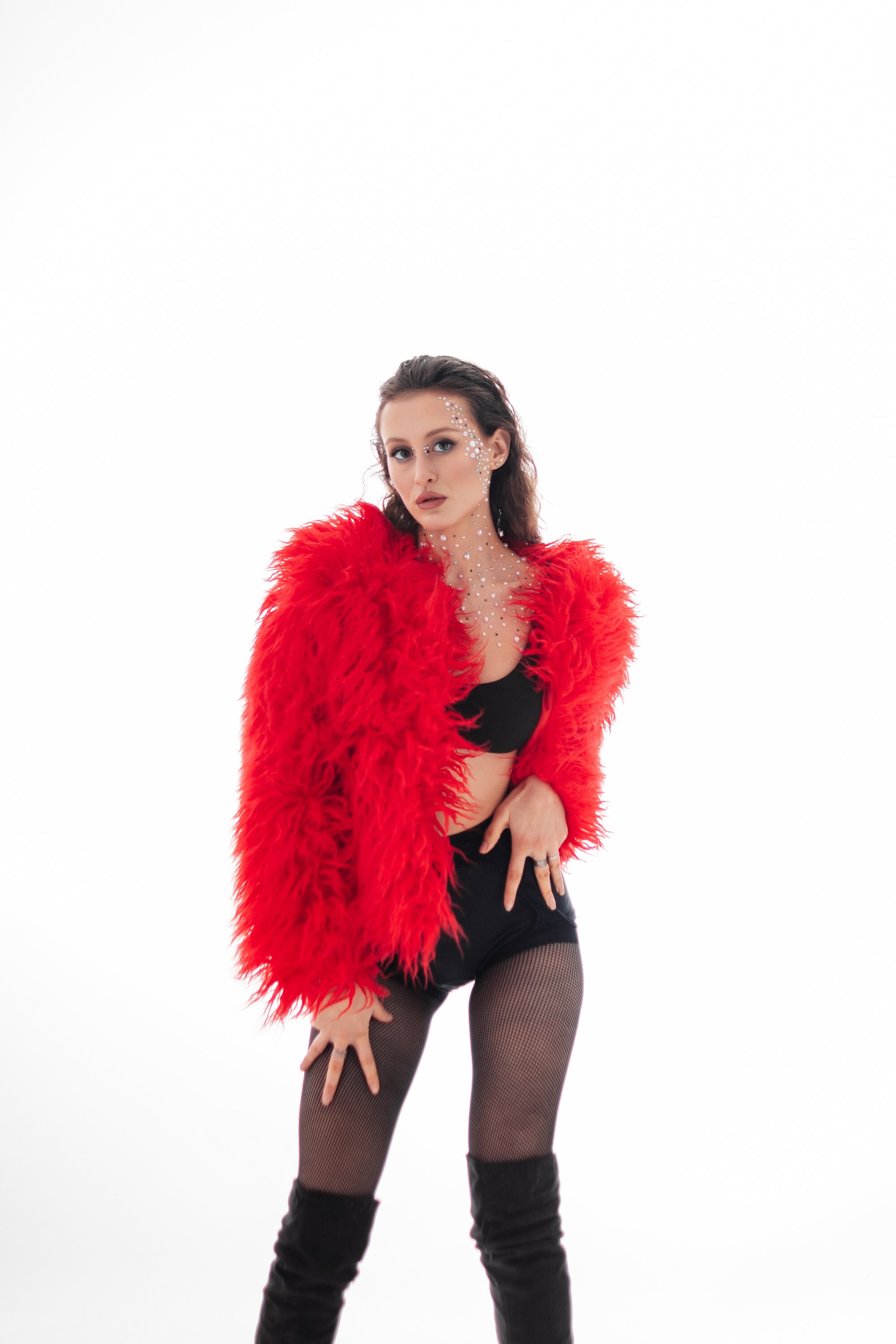 ムートン・ファーコート MOLLIOLLI SUNNY Bulky Crop Fur Jacket Red il_fullxfull.6095723373_nizs.jpg