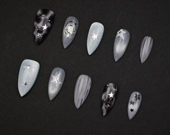Galaxy Star Acrylic Nails, Black Silver Gradient Nails, Celestial Space Gel Nails, Y2K Star False Nails, Glitter Nail Set, Handmade Nails
