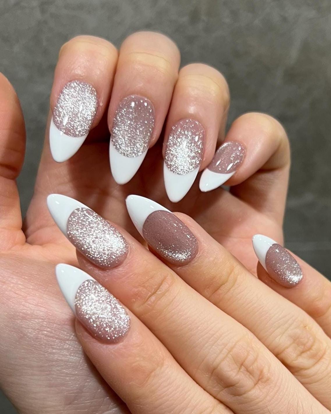 Champagne Glitter French Tip Press on Nails, Nude Pink Shimmer Gel Nails, Bridal Wedding Nails, Elegant Almond Nails, Classy Neutral Nails