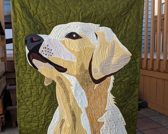 Vive Le Retriever! - Labrador Retriever dog applique quilt, art quilt, wall hanging, wall quilt, dog art