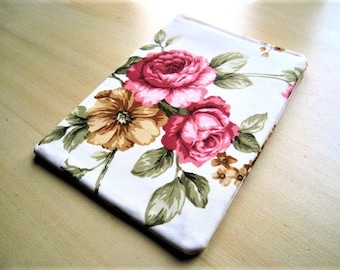 ROSES - Kindle Paperwhite, Fire, Voyage, Kindle Fire HD Nook, Nook Color, Glowlight Ereader Sleeve - Padded and Zipper Closure