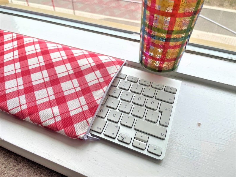 RED PLAID Apple Magic Keyboard Sleeve, Wireless Keyboard with Numeric Keypad Logitech MX Mini, Jelly Comb case Padded and Zipper image 2