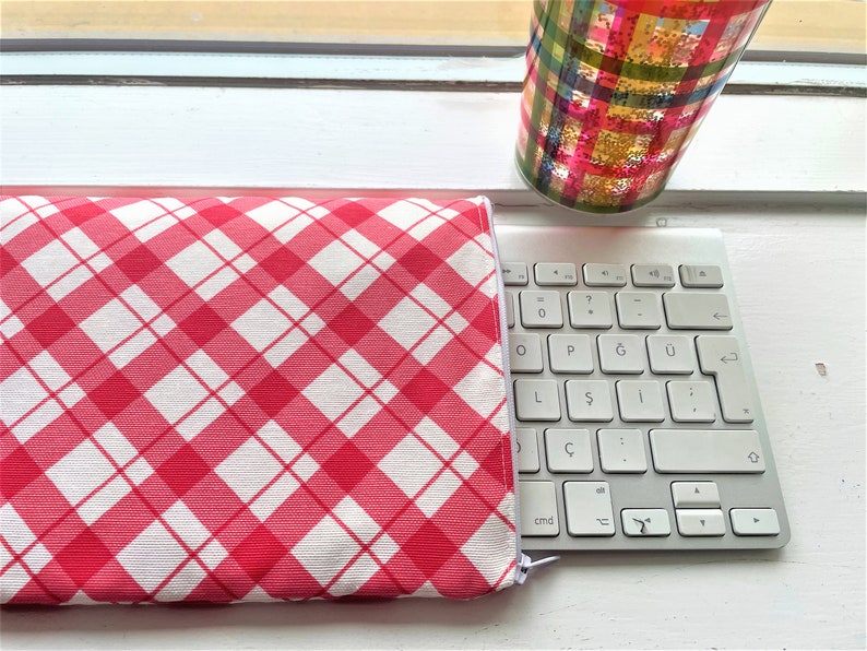 RED PLAID Apple Magic Keyboard Sleeve, Wireless Keyboard with Numeric Keypad Logitech MX Mini, Jelly Comb case Padded and Zipper image 9