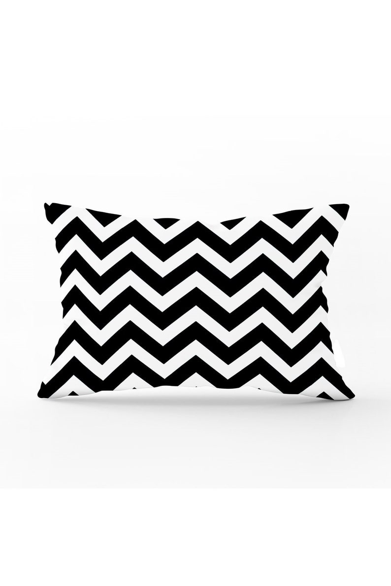 BLACK and WHITE Chevron Throw Pillow Decorative Pillow | Etsy